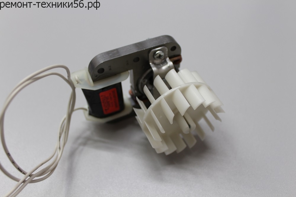 Вентилятор для увлажнителей воздуха 7133/7135 (Fan without blower (new)) Electrolux EHU - 5515D (white) электр.упр. от ведущих производителей фото1